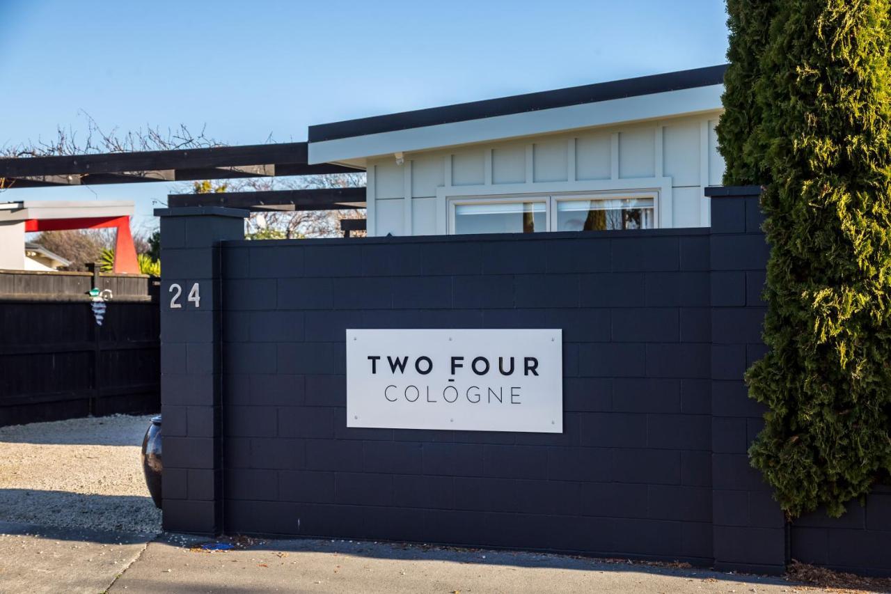 Two Four Cologne Villa Martinborough Dış mekan fotoğraf